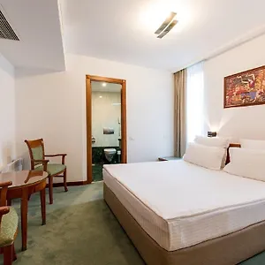 Duke Romana Center Hotel