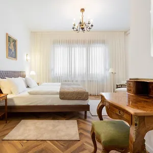 Nobel Boutique Boekarest