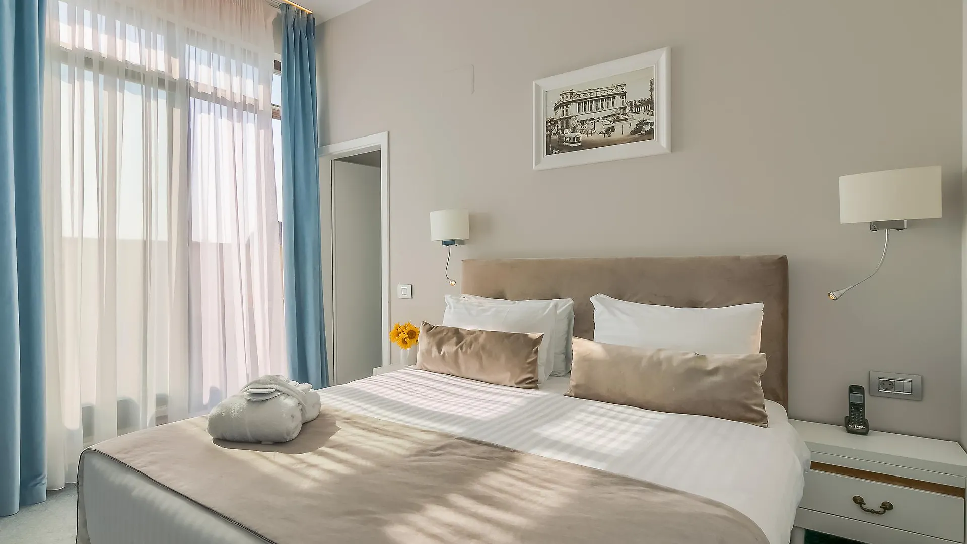 New Era Hotel Old Town Bucharest Parking With Fee Nearby 4*,