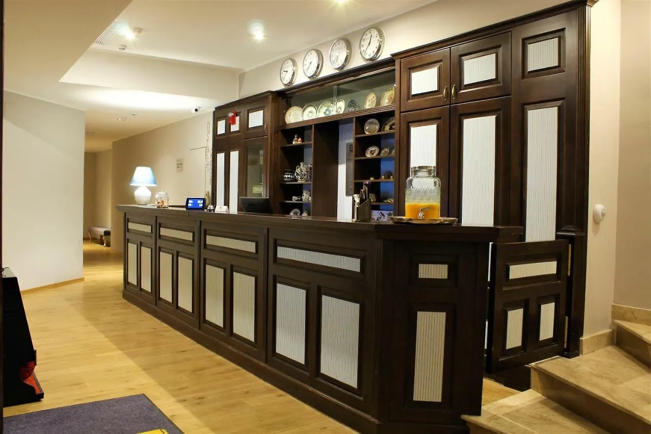 New Era Hotel Old Town Bucharest Parking With Fee Nearby 4*,