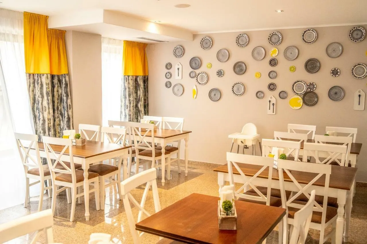 New Era Hotel Boekarest 4*,  Roemenië